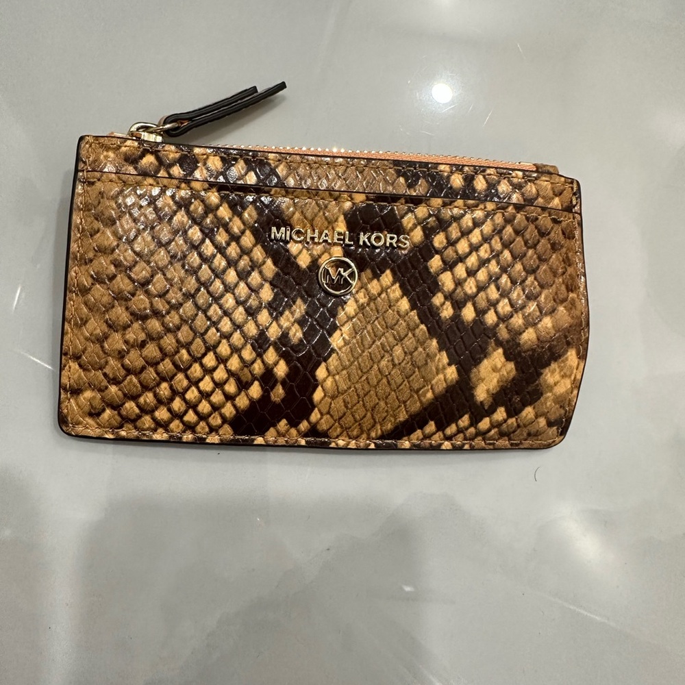 Michael kors card holder